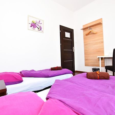 City Central Hostel Swidnicka Вроцлав Екстер'єр фото