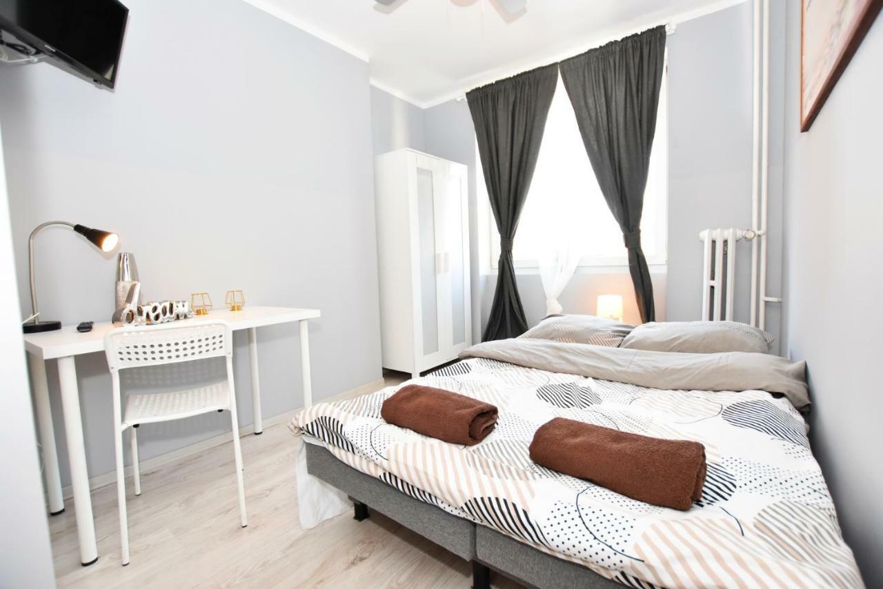 City Central Hostel Swidnicka Вроцлав Екстер'єр фото