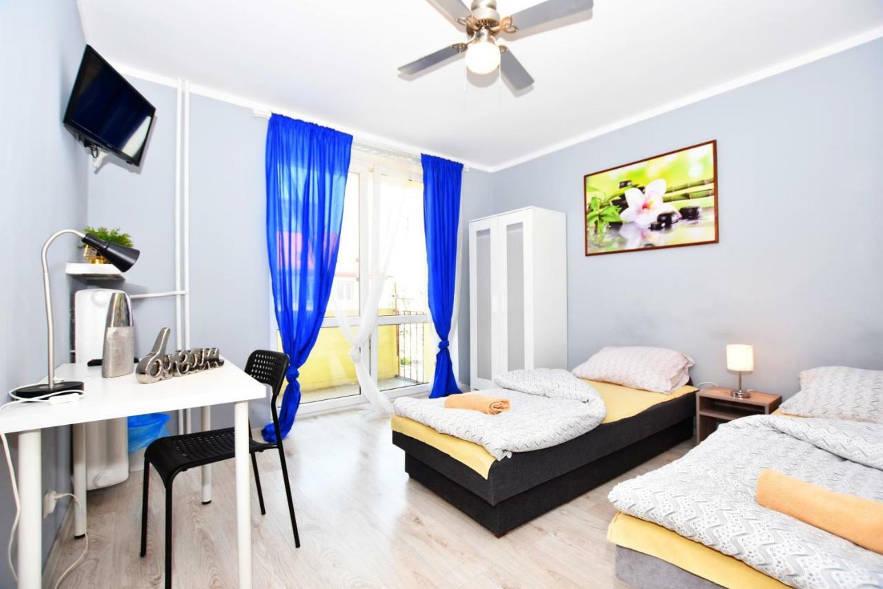 City Central Hostel Swidnicka Вроцлав Екстер'єр фото