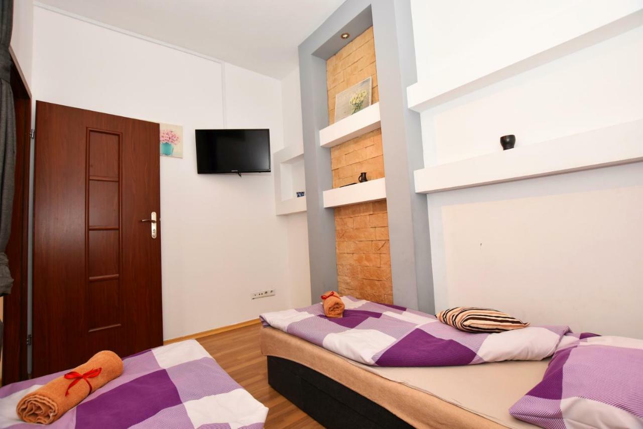 City Central Hostel Swidnicka Вроцлав Екстер'єр фото