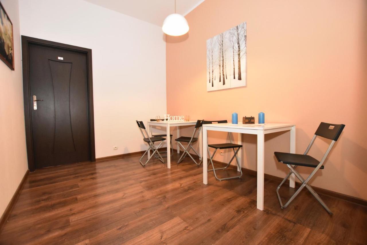 City Central Hostel Swidnicka Вроцлав Екстер'єр фото